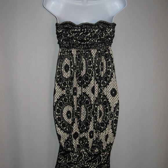 Diane von Furstenberg Velvet Strapless Dress - Picture 4 of 4